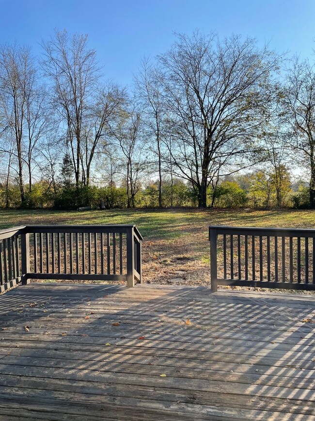 Building Photo - 211 Atlantis Way