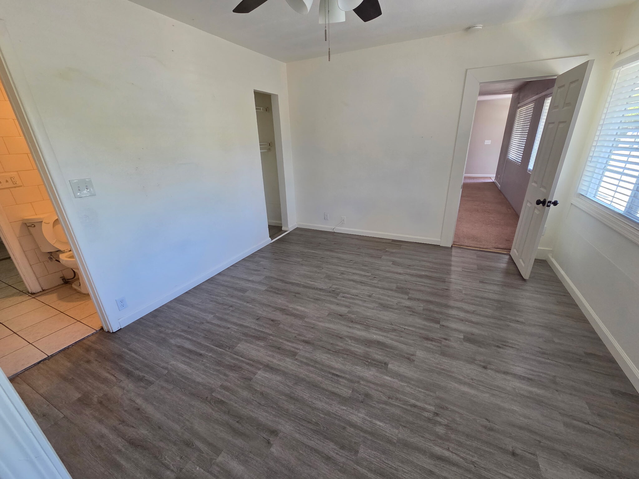 Building Photo - 742 Bourn Dr