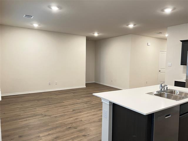 Building Photo - 13156 Sanctuary Dr