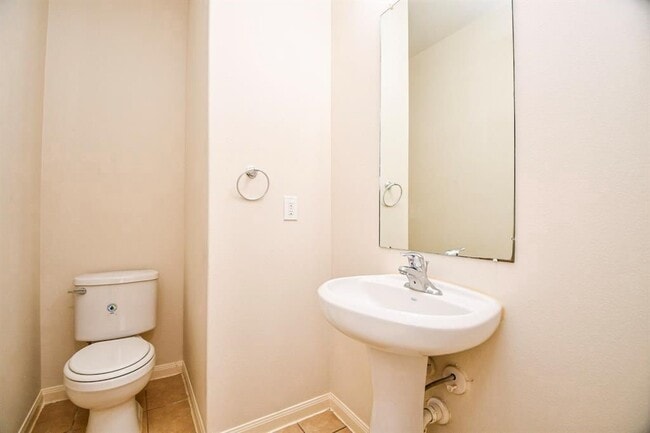 Building Photo - 10909 Panther Ct