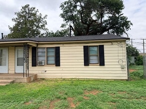 Building Photo - 6214 24th St