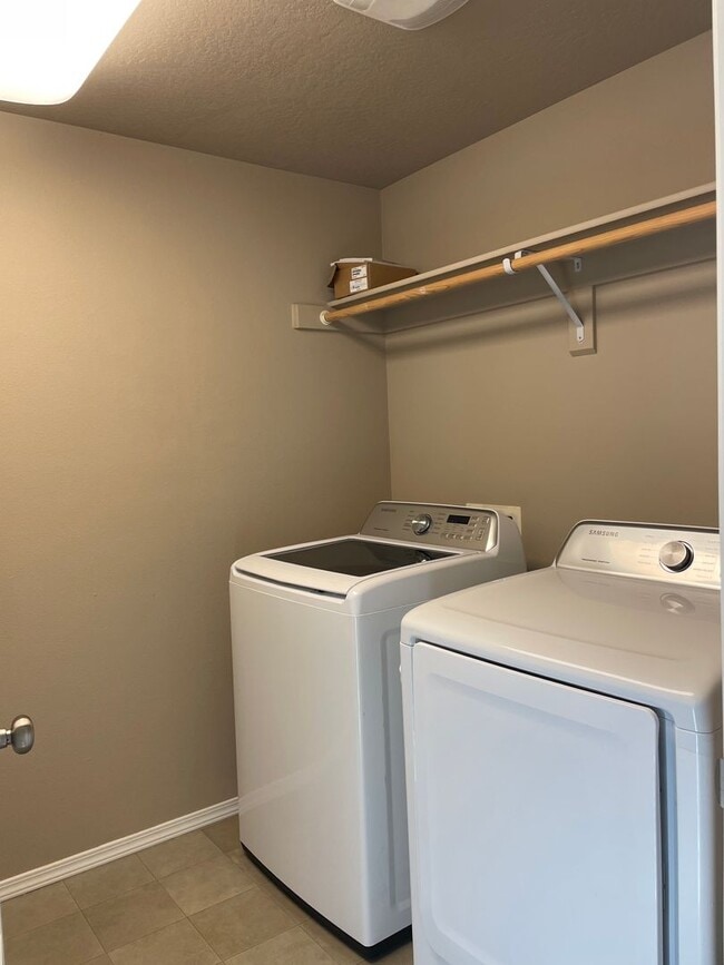 Building Photo - Come Home to This Beautiful 3 Bedroom 3 Bathroom 2 Story Home!!!