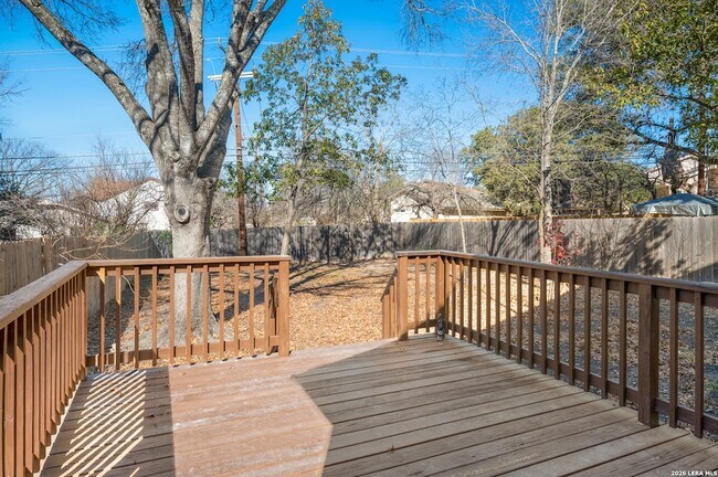 Building Photo - 9135 Jean Verte