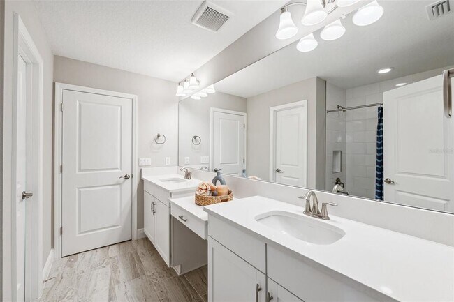 Building Photo - 4275 Burdick Loop