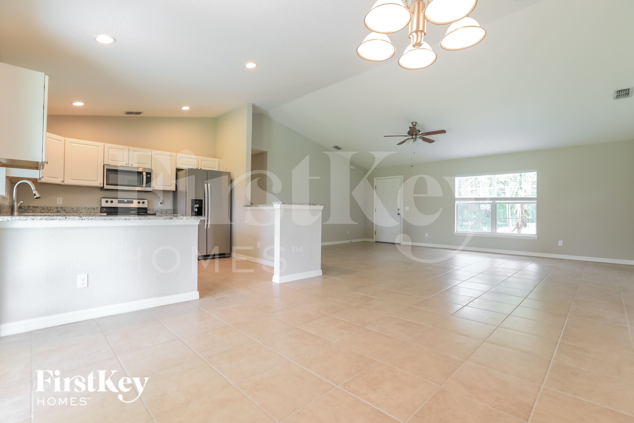 Building Photo - 11940 Helicon Ave