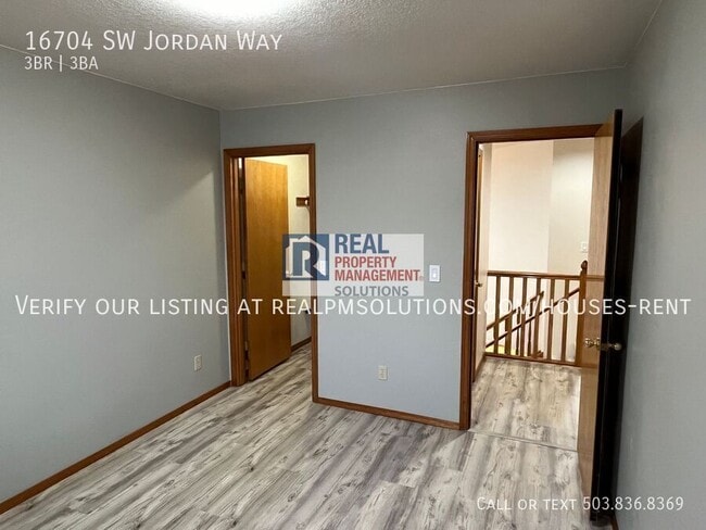 Building Photo - 16704 SW Jordan Way