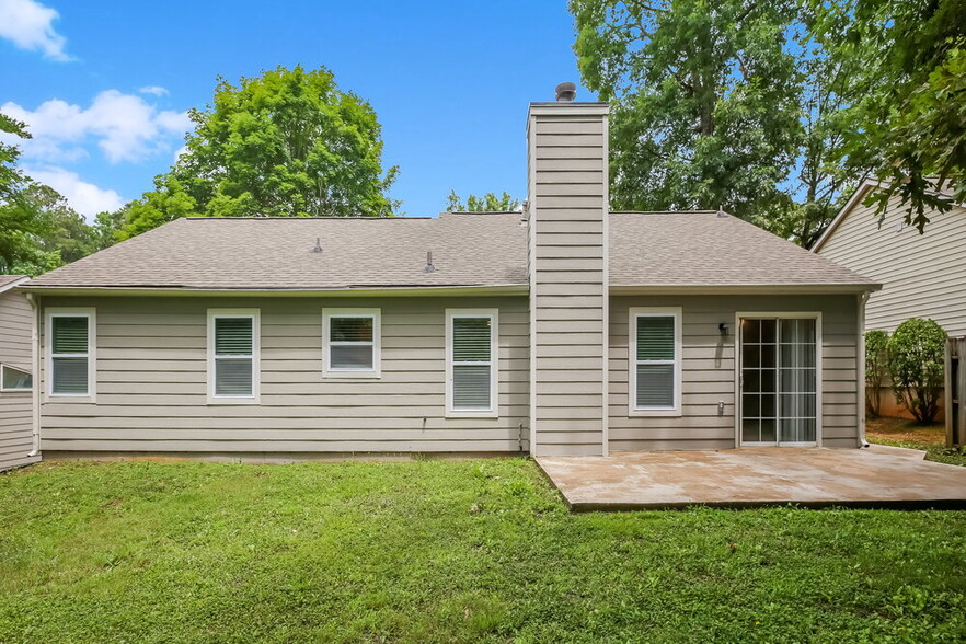 Building Photo - 1384 Luther Way
