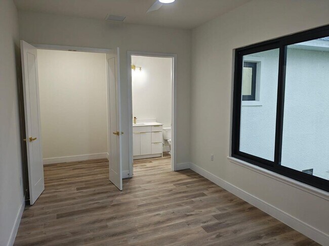 Building Photo - 14914 San Domingo Blvd