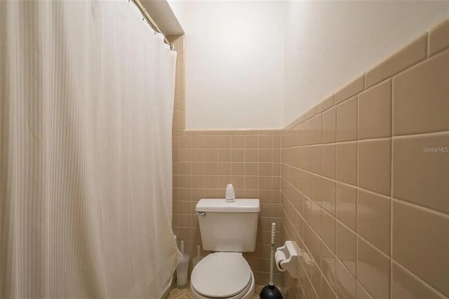 Building Photo - 2907 Little John Rd