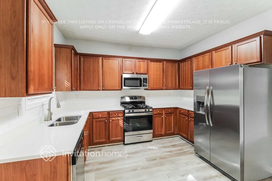 Building Photo - 3718 Dove Creek Cir SW