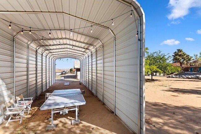 Building Photo - 58327 Bonanza Dr