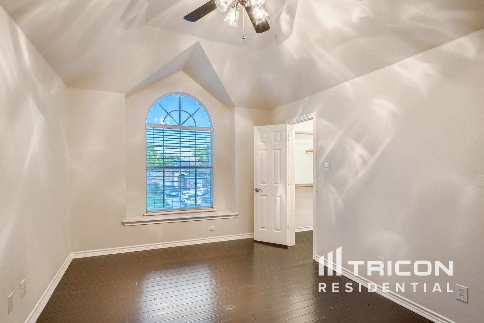 Building Photo - 2112 Pecan Ridge Dr