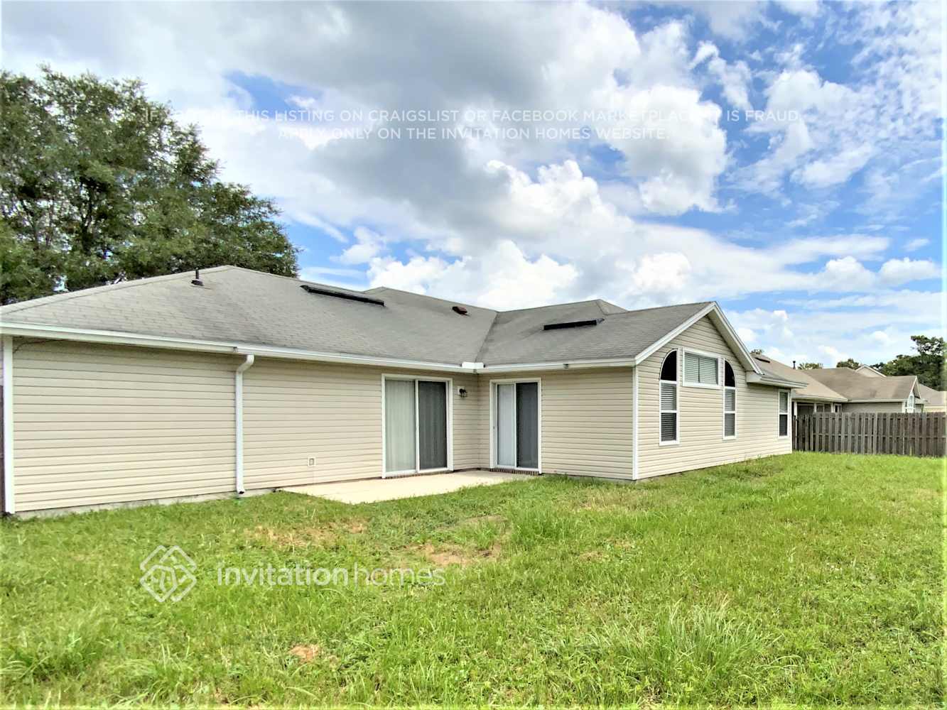 Building Photo - 12775 Dunns View Dr