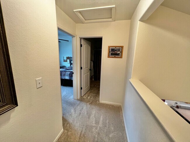 Building Photo - Spacious 4 Bed, 2 1/2 Bath House in Berthoud!