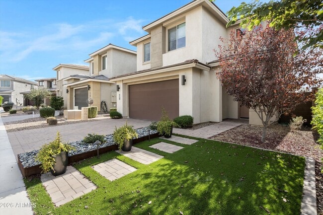 Building Photo - 3139 E Tina Dr