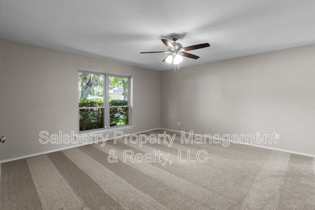 Building Photo - 3620 Harwood Ct