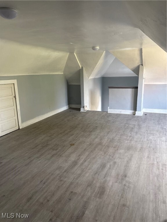 Building Photo - 1390 E 109th St