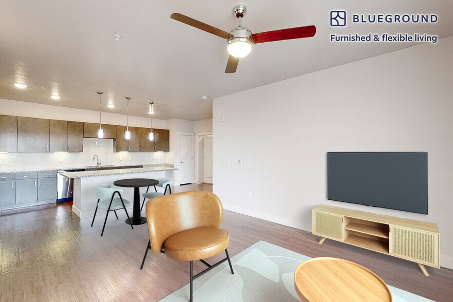 Building Photo - 13195 W Progress Cir