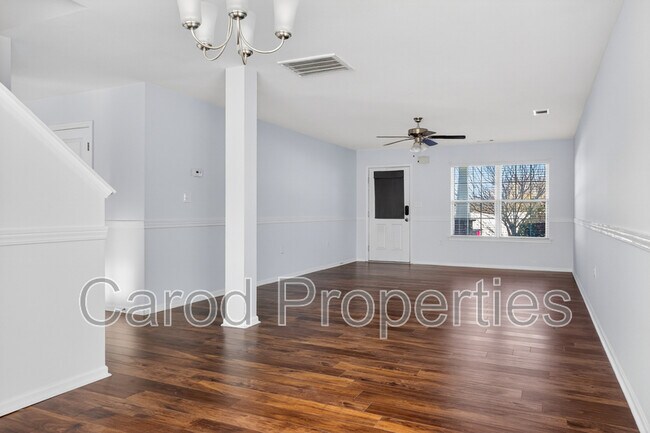 Building Photo - 3315 Runneymede Street SW