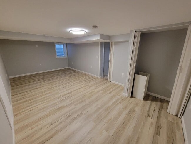 Building Photo - 3221 S Harrison St