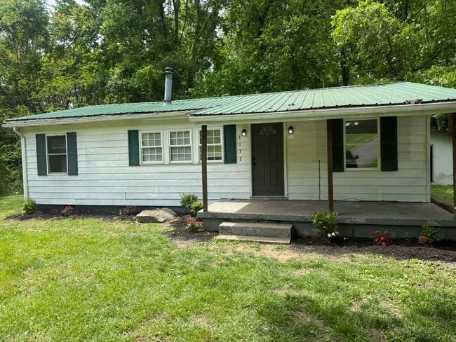 Building Photo - 3132 Knoxville Hwy