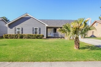 Building Photo - Beautiful 4 Bedroom in Myrtle Beach!