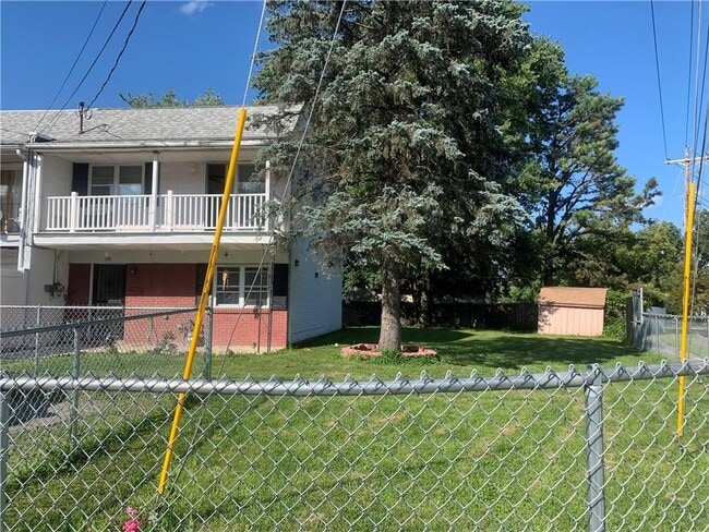 Building Photo - 105 Sheffield Dr