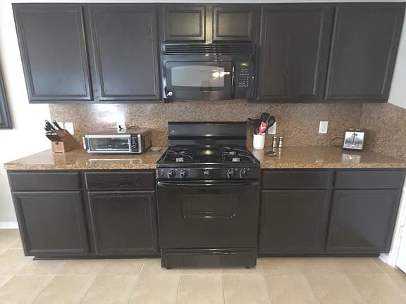 Building Photo - 9403 Sunflower Ridge Ln