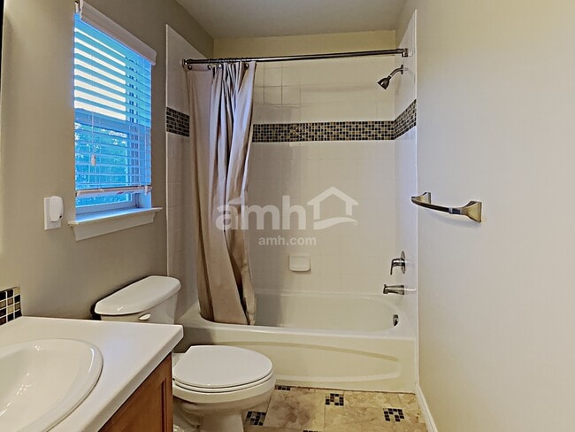 Building Photo - 12204 Hannibal St