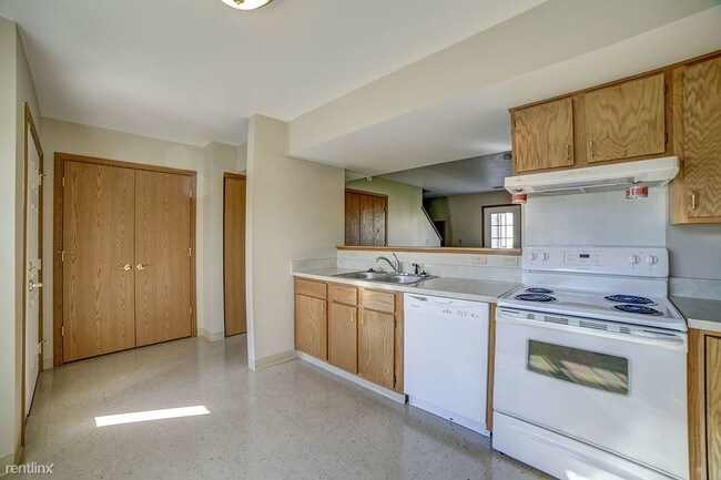 Building Photo - 2 br, 1 bath Apartment - Raystown Crossing