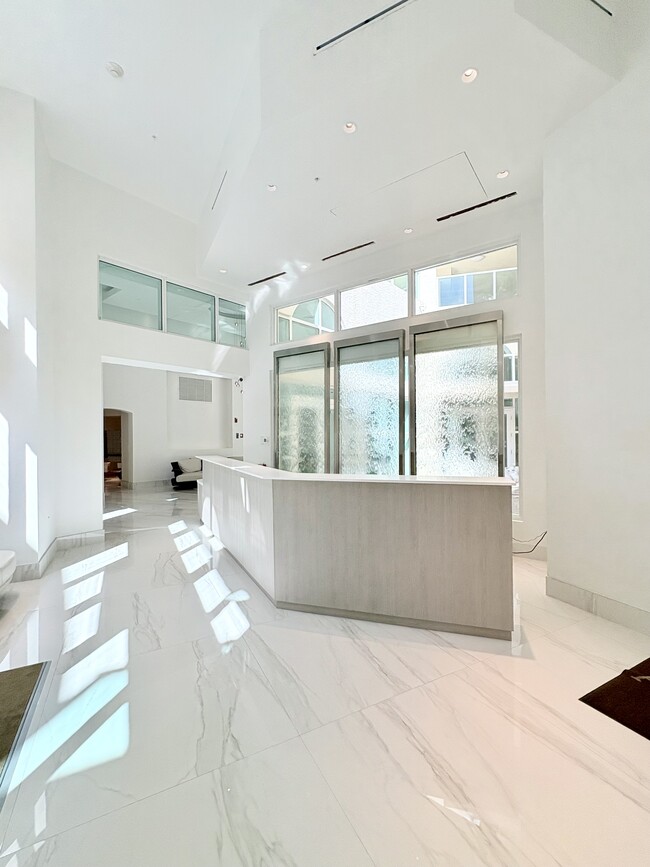 Building Photo - 3330 NW 36th St