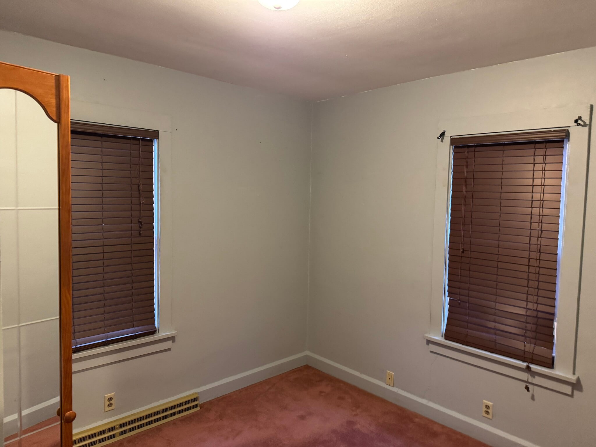 Building Photo - 2121 Cherry Ave