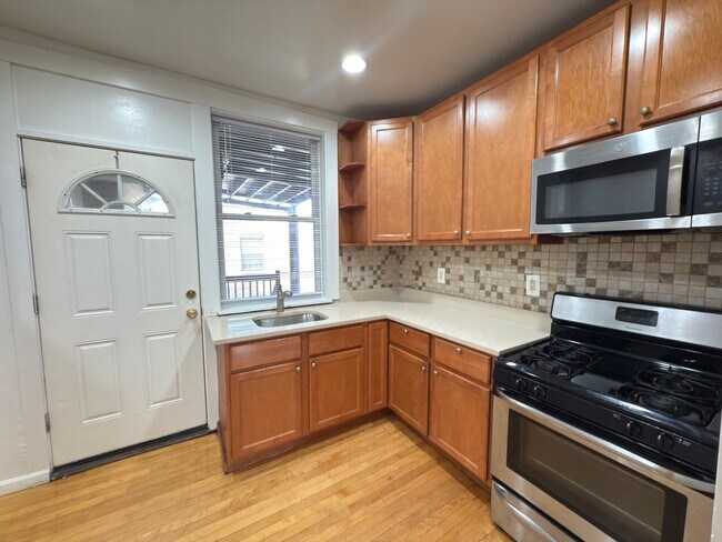 Building Photo - Saint Louis