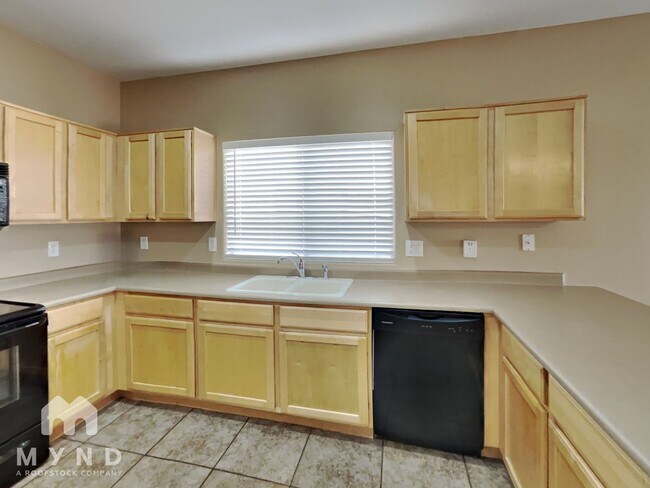 Building Photo - 44742 Portabello Rd