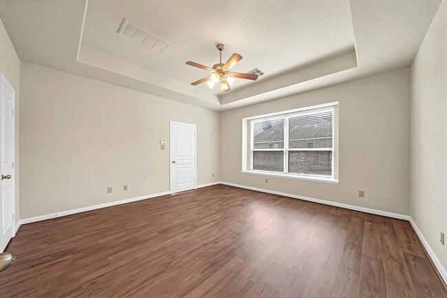 Building Photo - 9635 Empress Crossing Dr