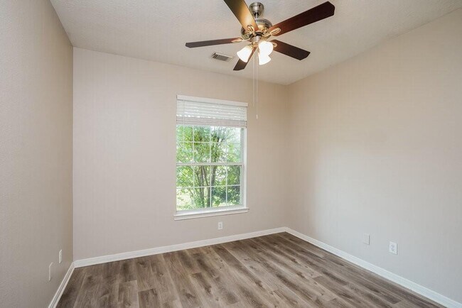 Building Photo - 2130 Pelican Landing Ct
