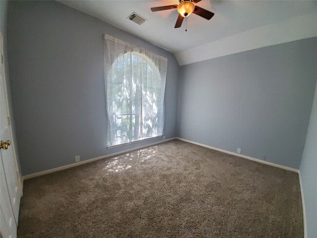 Building Photo - 7610 Broken Oak Ln