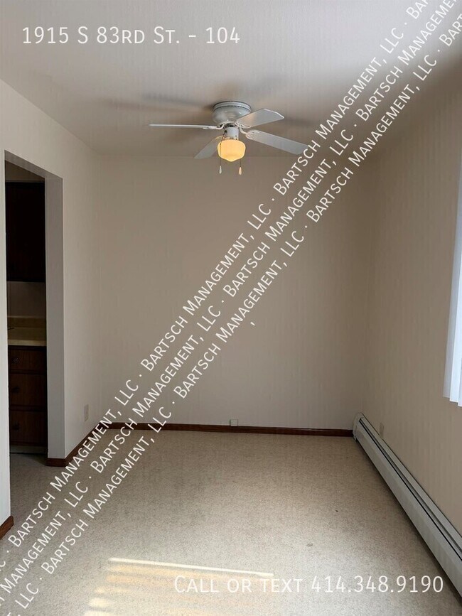 Building Photo - 1915 S 83rd St