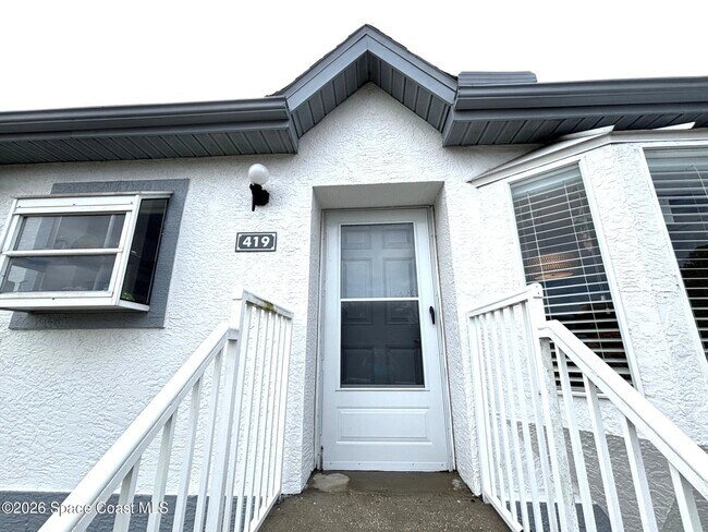 Building Photo - 419 Ocean Park Ln