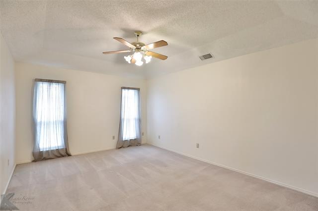 Building Photo - 2965 Red Oak Cir