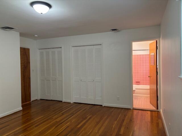 Building Photo - 580 Riverview Dr