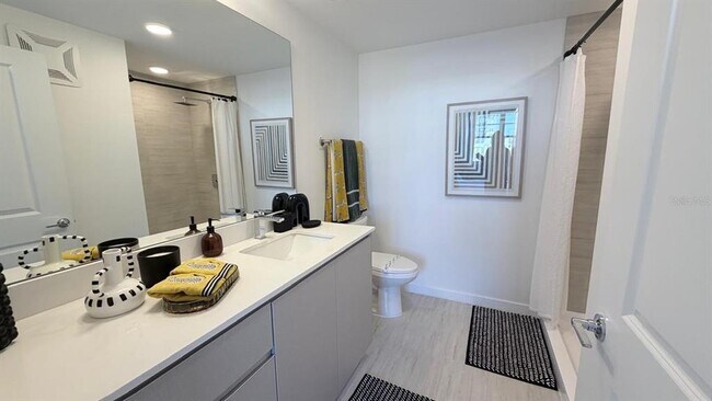 Building Photo - 5587 Millennia Park Dr