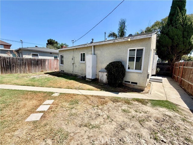 Building Photo - 3011 Delta Ave