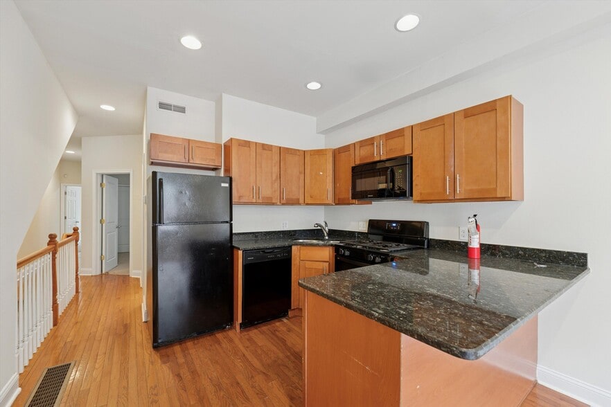 Building Photo - 1929 N 18th St