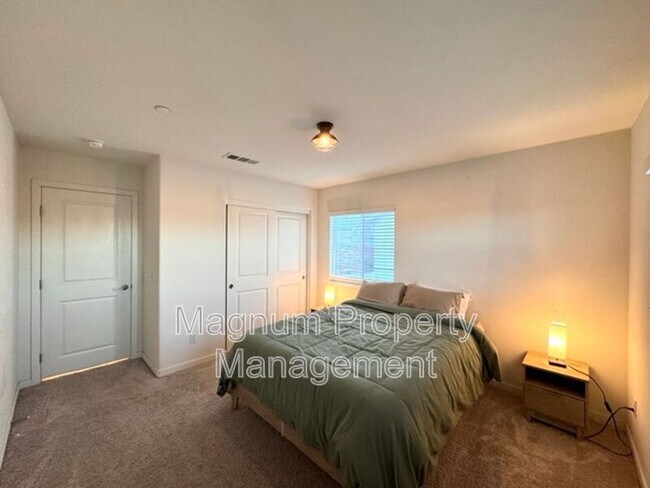 Building Photo - 30411 Ridgecrest Rd