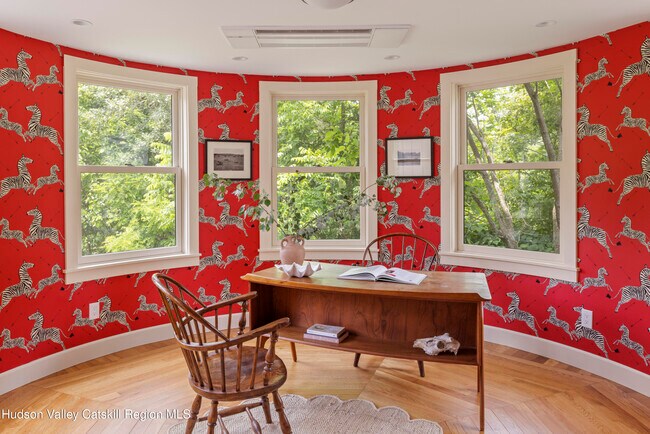 Building Photo - 243 Morton Rd