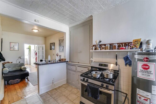 Building Photo - 120 Jefferson St