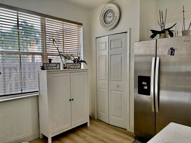 Building Photo - 12515 SW 124th Path