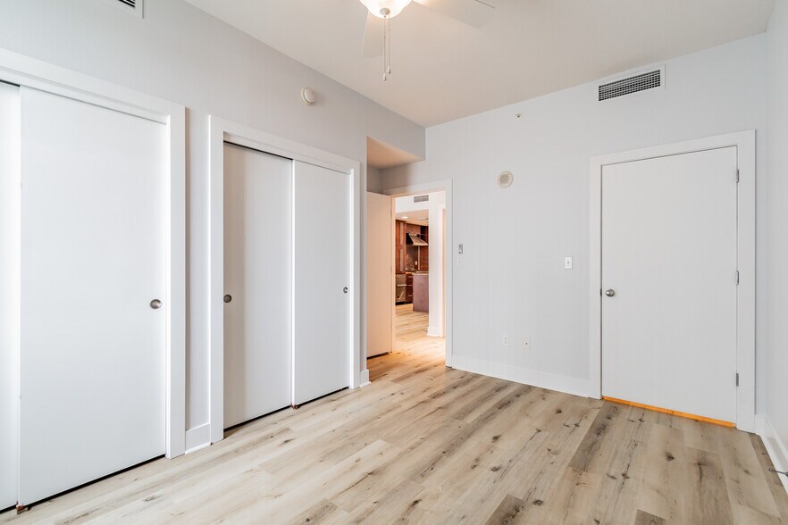 Master bedroom closets and bathroom entrance - 1120 E Kennedy Blvd