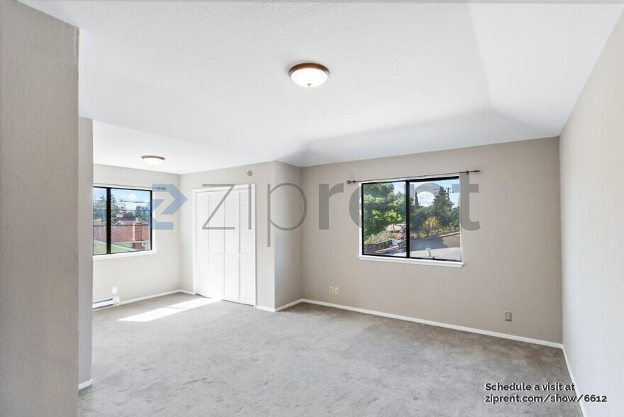 Building Photo - 271 Hayes Ave
